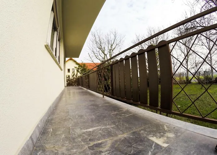 Apartments Andrej